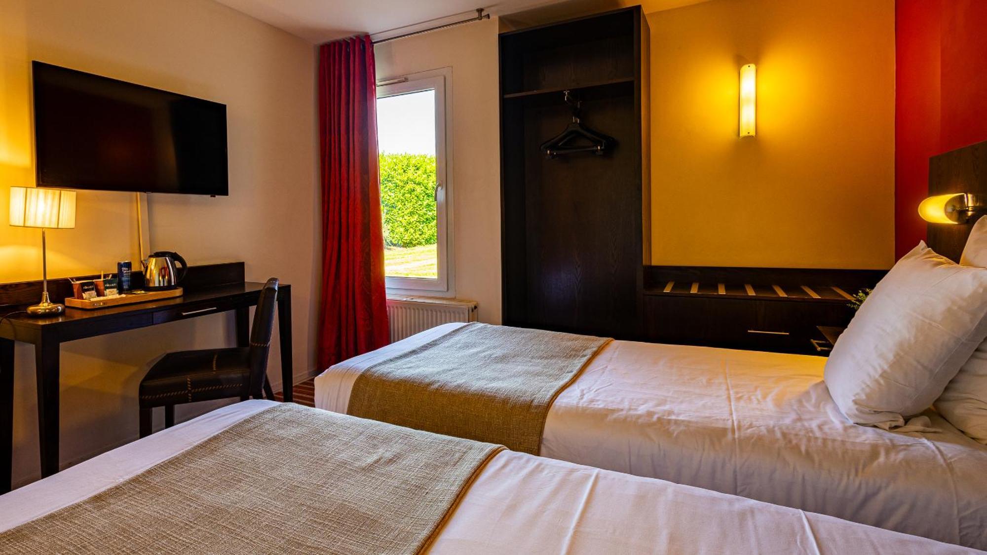 Logis Hostellerie D'Aussois Semur-en-Auxois Eksteriør billede